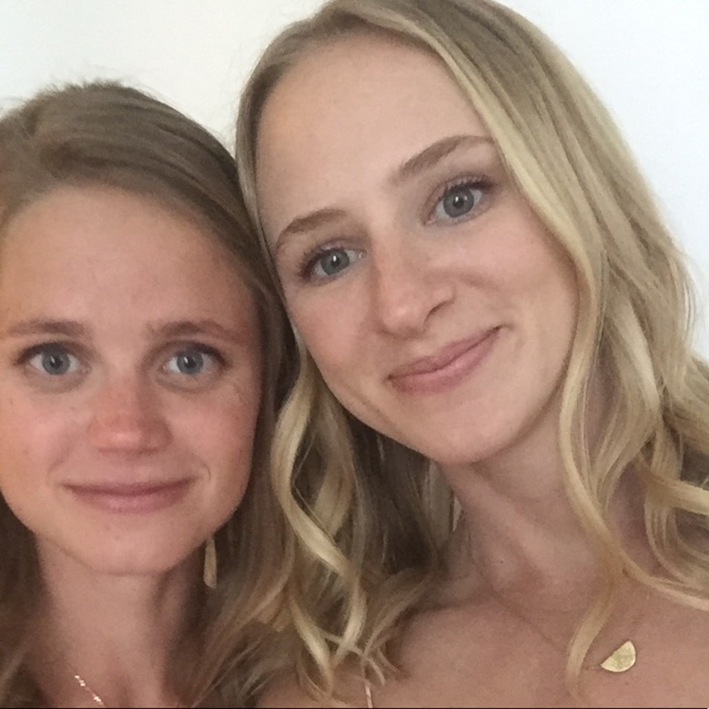 Meet your Posher, Hillary